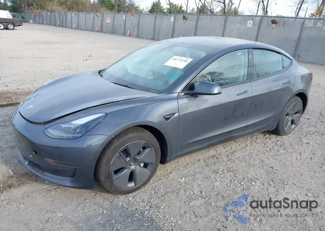 2023 Tesla Model 3 Rear-Wheel Drive z USA, uszkodzony, nr VIN 5YJ3E1EA3PF700791